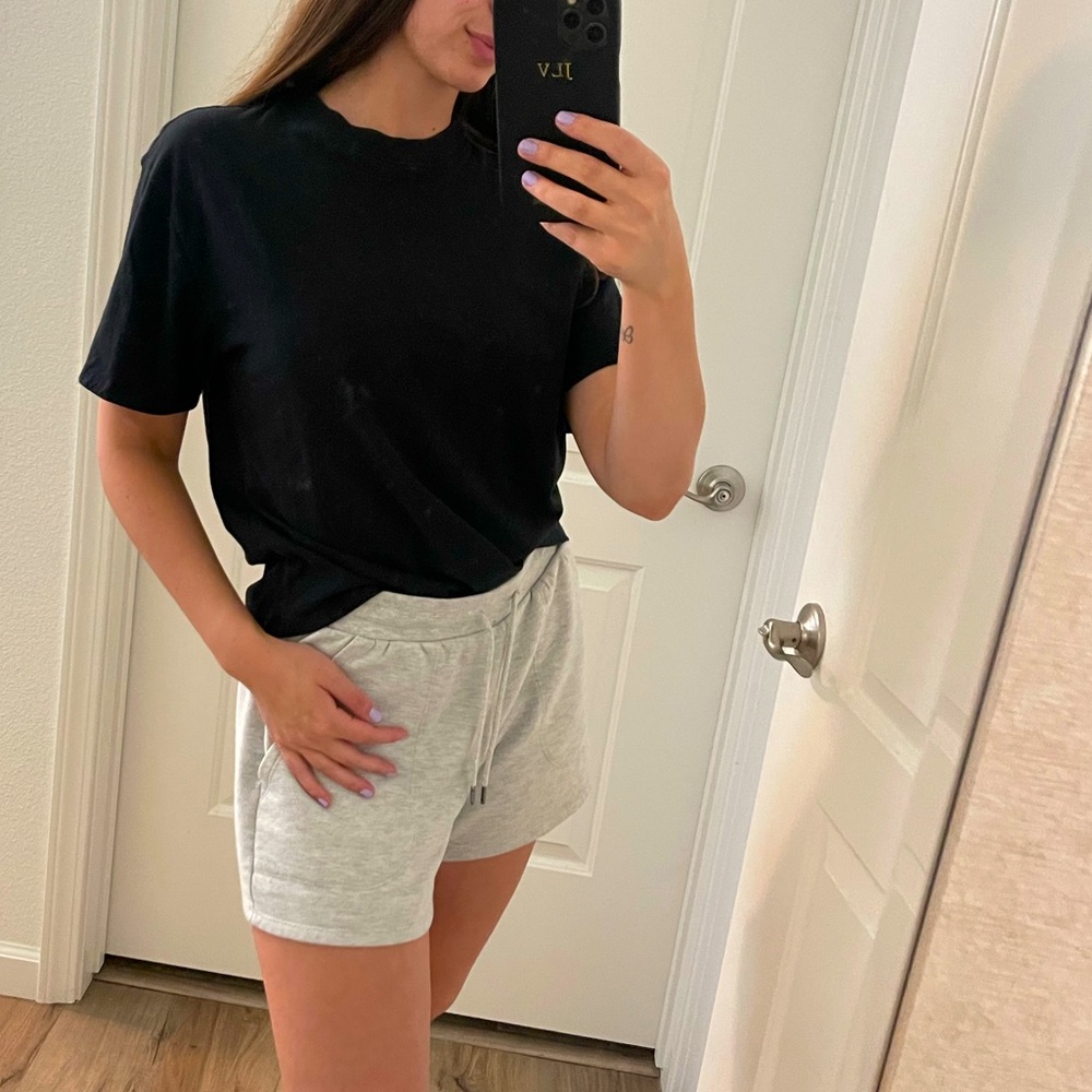 Abercrombie tee